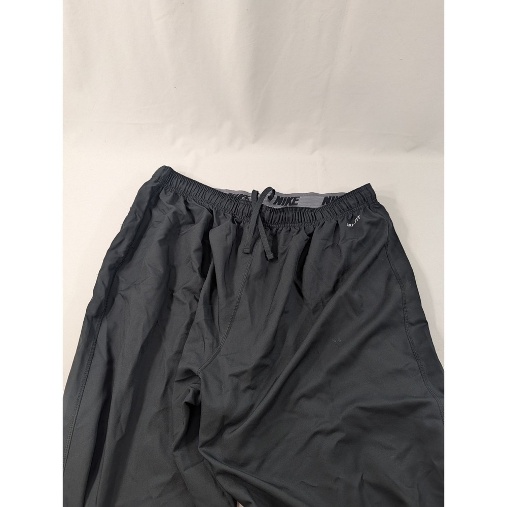 Nike Dri-Fit Fit Men's Sz XL Running Shorts Grey Swoosh Pocket Breathable